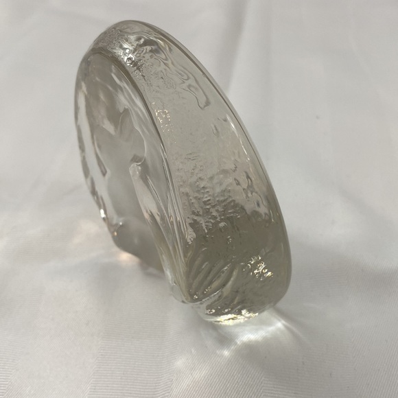 Vintage lead crystal bunny paperweight - Picture 4 of 5